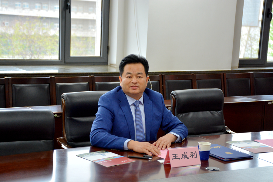 首页 资讯中心 合作动态 >> 正文 王成利,山东潍坊神州动能机械有限